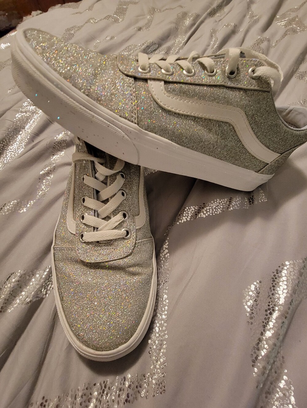 Vans Ward Party Glitter Low-Top Sneakers - Metallic Silver & White Size 9.5